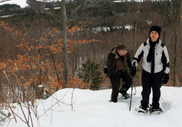 PHOTO: snowshoers