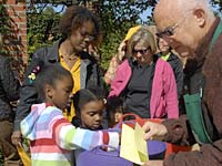PHOTO: drop in activities
