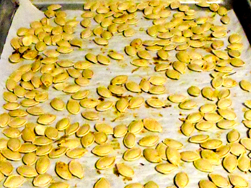 pumpkin seeds roasted