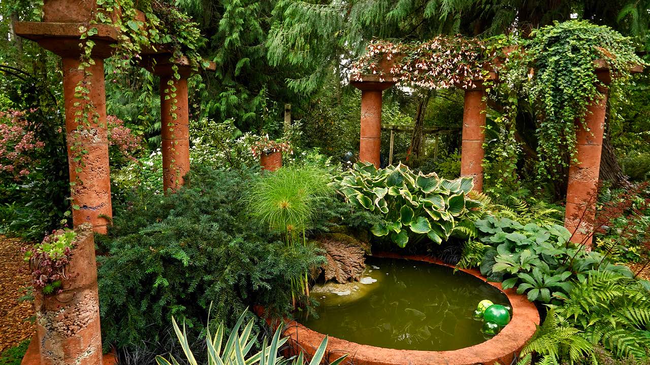 Gardens of the Pacific Northwest